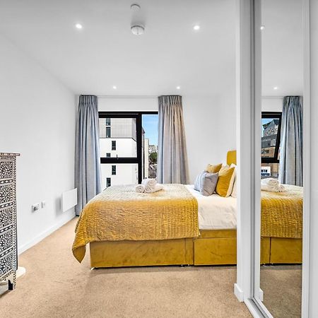 Luxurious & Glamorous Centrally Located 2 Bedroom 2 Bathroom Apartment - Central Birmingham - Secure Parking - Netflix 외부 사진
